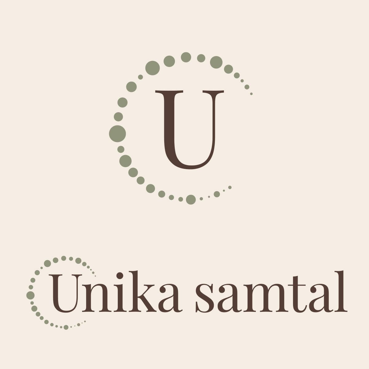 Logotypförslag två i två uppställningar. Överst initialen U i brun serif innesluten av en ring av gröna punkter som växlar i storlek och glesnar mot höger. Under den vågräta ordbilden Unika samtal med samma punktring runt begynnelsebokstaven.